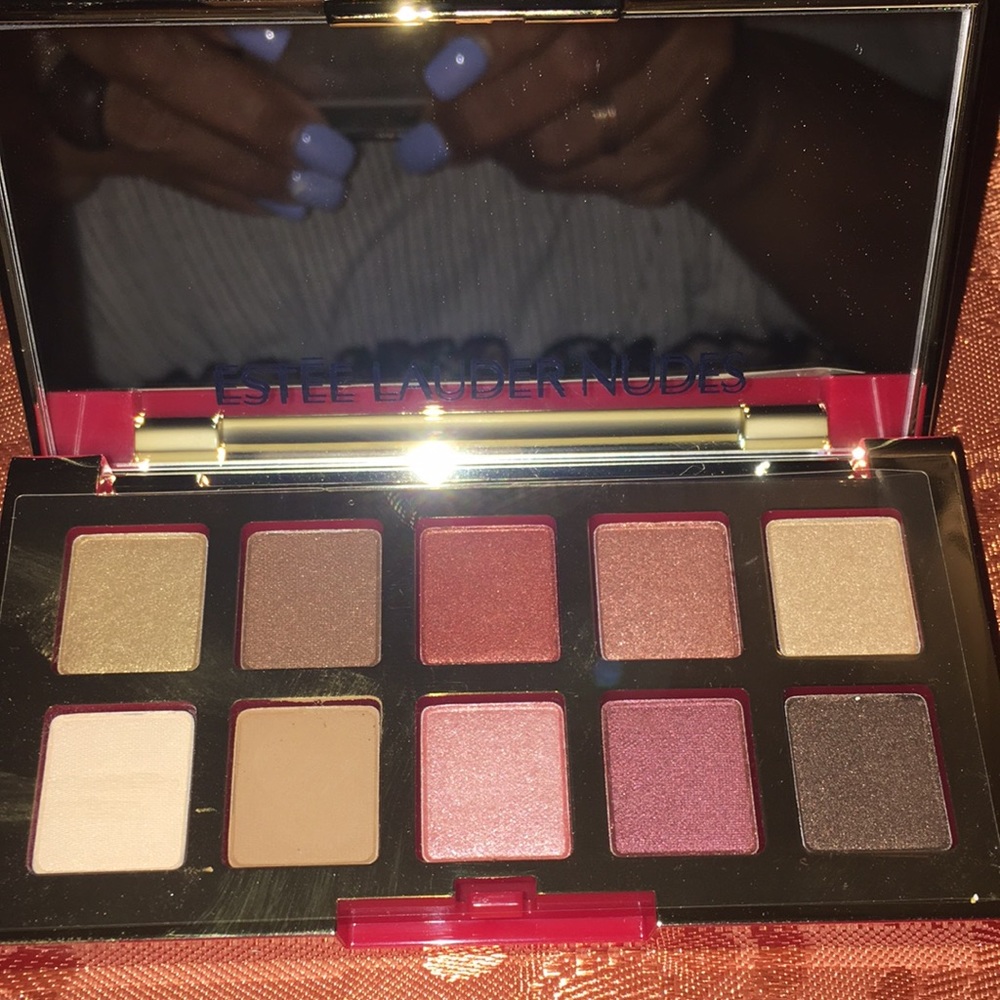 NEW Estée Lauder eyeshadow palette nudes